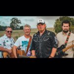 5DD607 – Ross Webb – Two Old Mates - PromoPic1