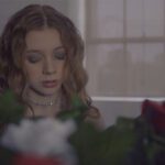 5DD692 - Bailey Perrie - My Way Out Of The Dark - PromoPic6