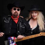 5DD745 – The Silverline – Silver Threads and Golden Needles - PromoPic1