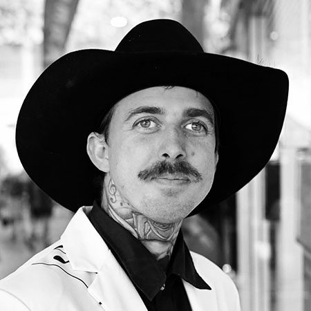 5DD1169 - Anthony Baxter – The Jumping Jackaroo - PromoPic2 5DD1169 - Anthony Baxter – The Jumping Jackaroo - PromoPic2