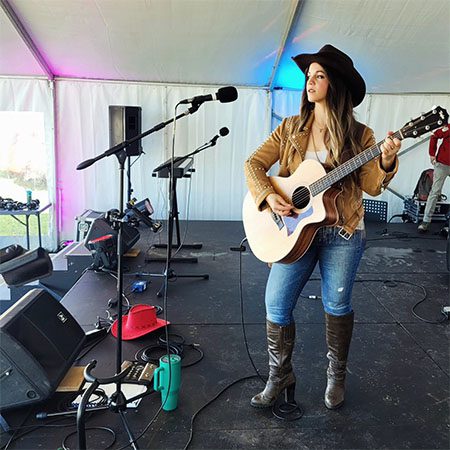 5DD1170 - Steffany Beck – Country Strong - PromoPic2