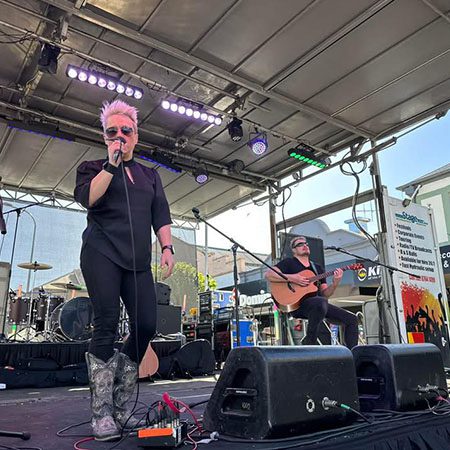 5DD1185 - Kelly Hamilton – Taken - PromoPic2