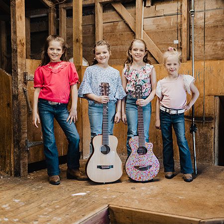 5DD1186 - Halton Hart - Little Boots - PromoPic2