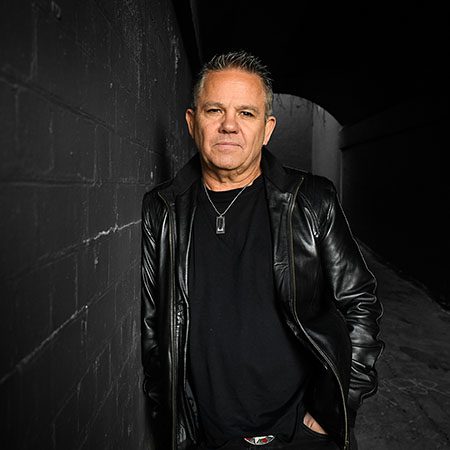 5DD1200 – Steve Hart – The Entertainer - PromoPic1