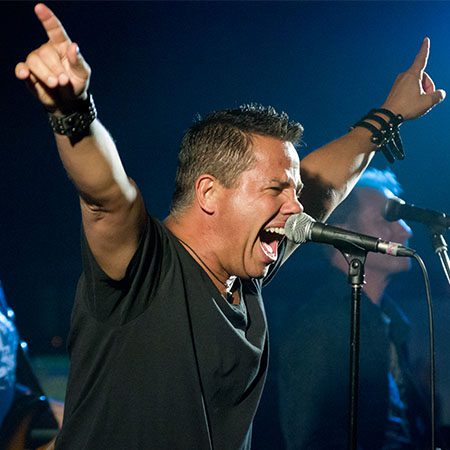 5DD1200 – Steve Hart – The Entertainer - PromoPic3