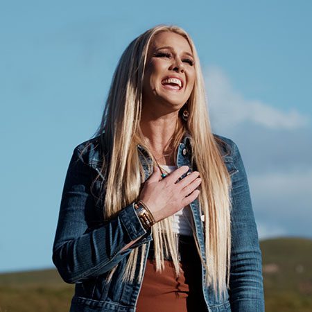 5DD1223 – Susanna Colley – Bring Me Home - PromoPic1