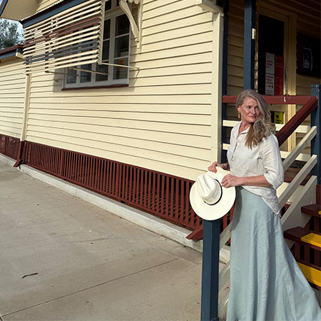 5DD1243 Penny Burke Ballarat To Cloncury PromoPic2