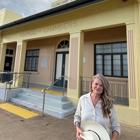 5DD1243 Penny Burke Ballarat To Cloncury PromoPic3